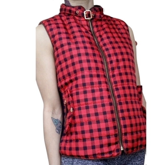 Chocolate Plaid Buckle Puffer Vest Small  Red Black Goth - Picture 2 of 4